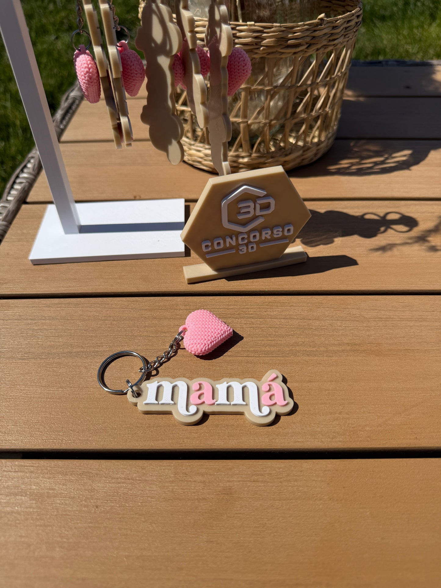 Mami / Abuela Heart Keychain - Free US Shipping