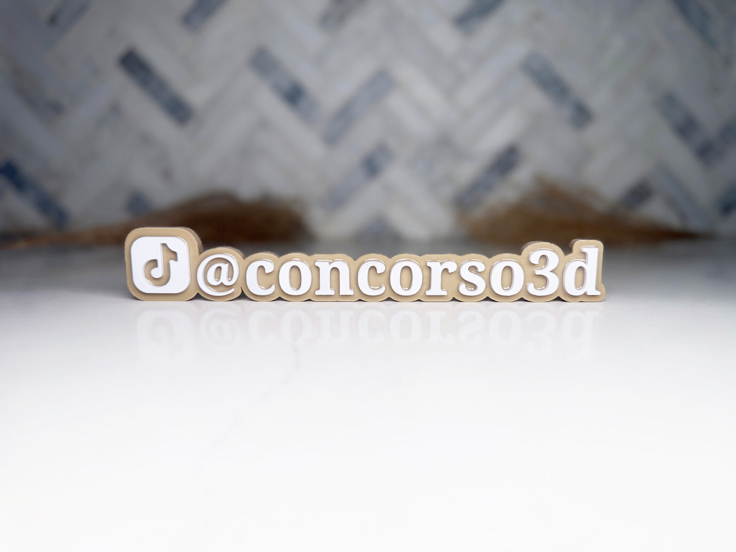 Flat Social Media Name Plate - One Social Icon - 10 Inch