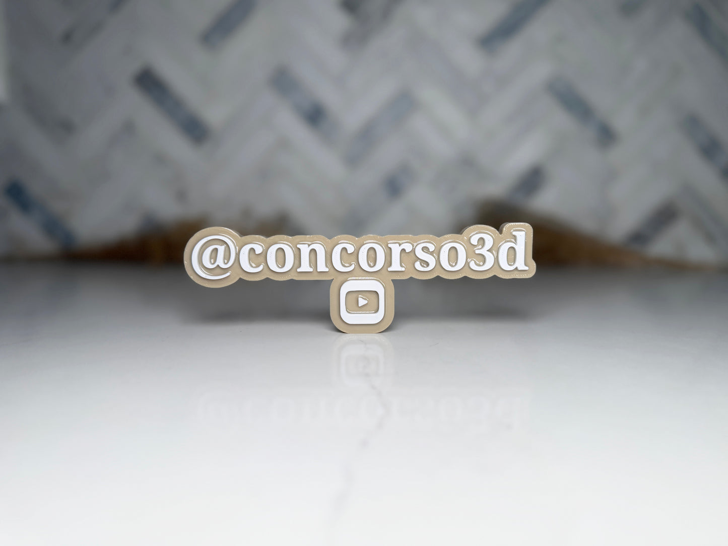 Flat Social Media Name Plate - One Social Icon - 6.5 Inch